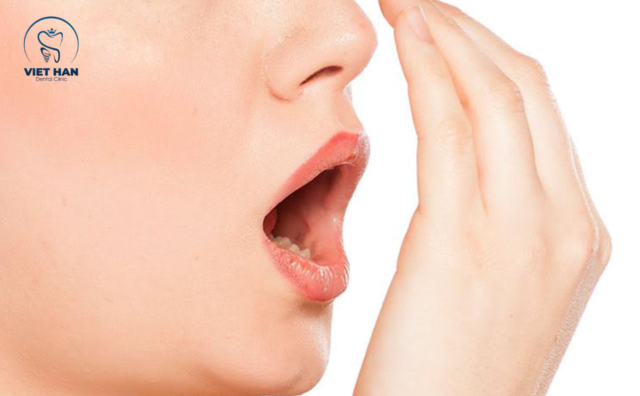 nguyên nhân khi bọc sứ hôi miệng